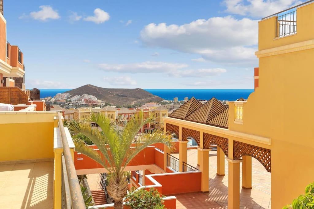 Luxury House Granada Park Villa Arona  Exterior photo